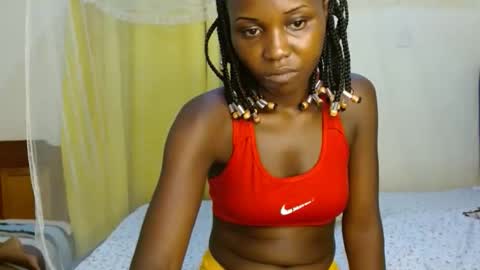 Snapshot of sweety_spixxy chatting on 14, 4, 2026 Dolly online show from 14, 4, 2026