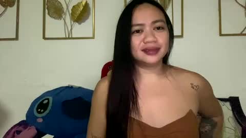 Snapshot of sweetyasian_ chatting on 15, 10, 2025 stacey online show from 15, 10, 2025