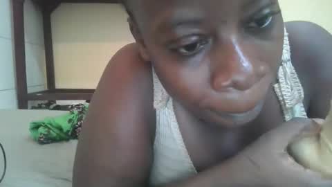 Snapshot of sweetyass25 chatting on 1, 3, 2026 sweetyass25 online show from 1, 3, 2026