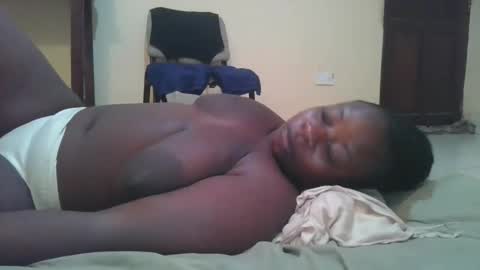 Snapshot of sweetyass25 chatting on 8, 3, 2026 sweetyass25 online show from 8, 3, 2026