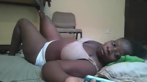 Snapshot of sweetyass25 chatting on 15, 4, 2026 sweetyass25 online show from 15, 4, 2026