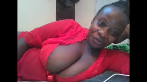 Snapshot of sweetyass25 chatting on 10, 5, 2026 sweetyass25 online show from 10, 5, 2026