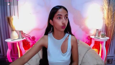 LAURA online show from 9, 9, 2025