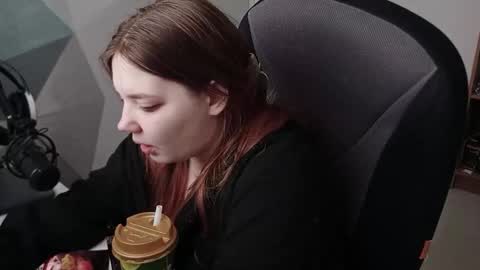Snapshot of sweetyyfox chatting on 7, 2, 2026 Fox online show from 7, 2, 2026