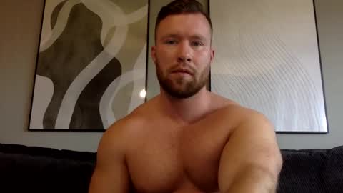 Snapshot of swekingxx chatting on 4, 11, 2025 swekingxx online show from 4, 11, 2025