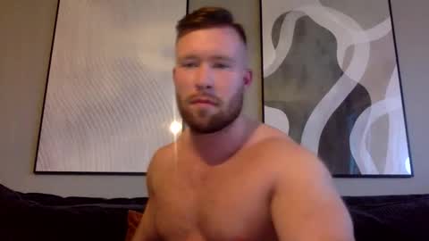 Snapshot of swekingxx chatting on 19, 11, 2025 swekingxx online show from 19, 11, 2025
