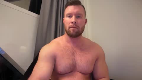 Snapshot of swekingxx chatting on 2, 2, 2026 swekingxx online show from 2, 2, 2026