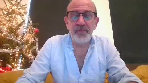 Snapshot of swimmi70 chatting on 15, 1, 2025 swimmi70 online show from 15, 1, 2025