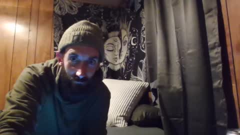 swimmingwithpsychopaths77 online show from 3, 1, 2025