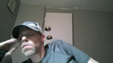 Snapshot of swontguy2025 chatting on 26, 2, 2025 swontguy2025 online show from 26, 2, 2025