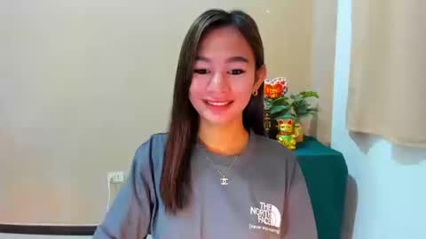 Snapshot of swyt_jane chatting on 8, 10, 2025 swyt_jane online show from 8, 10, 2025