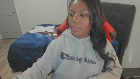Snapshot of sxamleuy chatting on 3, 7, 2026 sxamleuy online show from 3, 7, 2026