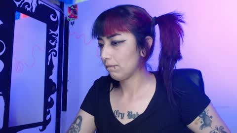 Snapshot of sxdbxtch chatting on 30, 5, 2026 Alice Phantom online show from 30, 5, 2026