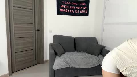 Snapshot of sydneyhackathorn chatting on 19, 2, 2026 Mona online show from 19, 2, 2026