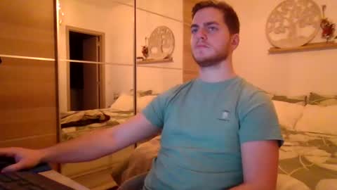 Snapshot of syl092 chatting on 16, 1, 2025 syl092 online show from 16, 1, 2025