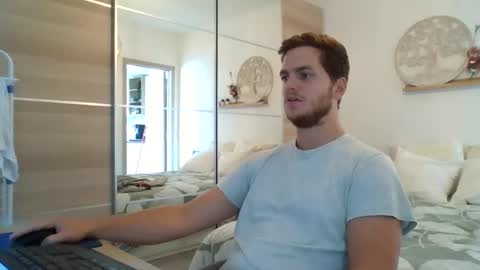 Snapshot of syl092 chatting on 14, 9, 2025 syl092 online show from 14, 9, 2025