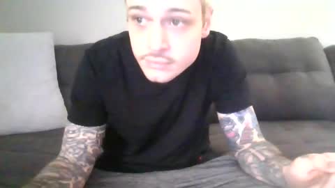 Snapshot of t0914 chatting on 19, 3, 2026 t0914 online show from 19, 3, 2026