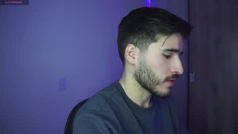 t0ny_wylie online show from 23, 12, 2024