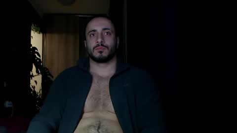 Snapshot of t_huracane chatting on 8, 1, 2025 Huracane online show from 8, 1, 2025