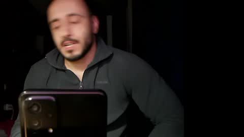 Snapshot of t_huracane chatting on 11, 1, 2025 Huracane online show from 11, 1, 2025