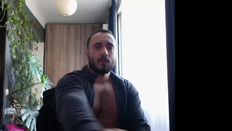 Snapshot of t_huracane chatting on 25, 1, 2025 Huracane online show from 25, 1, 2025