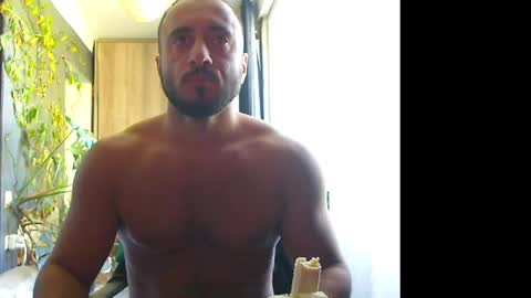 Snapshot of t_huracane chatting on 16, 10, 2025 Huracane online show from 16, 10, 2025