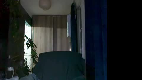 Snapshot of t_huracane chatting on 10, 11, 2025 Huracane online show from 10, 11, 2025