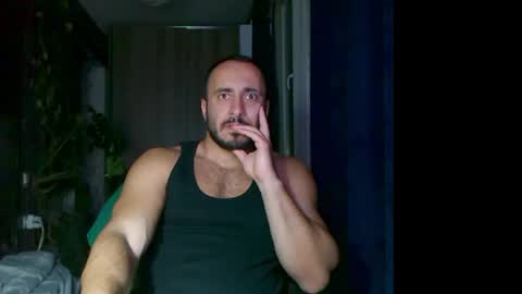 Snapshot of t_huracane chatting on 20, 11, 2025 Huracane online show from 20, 11, 2025