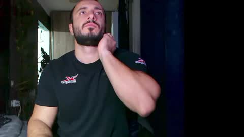 Snapshot of t_huracane chatting on 2, 12, 2025 Huracane online show from 2, 12, 2025