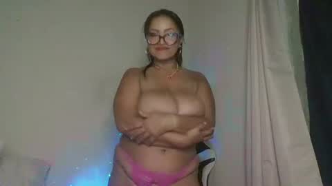 Snapshot of tachi1713 chatting on 1, 2, 2026 yameil online show from 1, 2, 2026