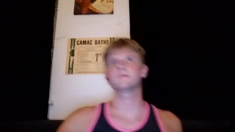 Snapshot of tacony123456 chatting on 16, 7, 2026 collegetwinkboi online show from 16, 7, 2026
