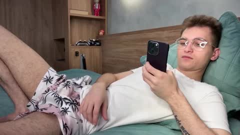 Alex online show from 3, 2, 2026