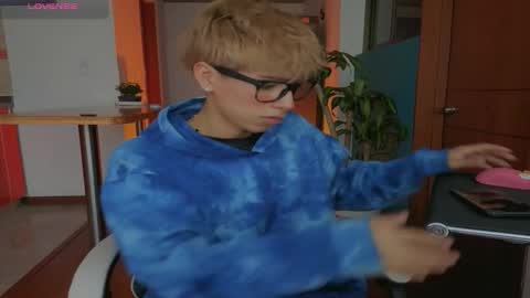 taichi online show from 22, 2, 2026