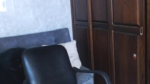 Tairon Tucke online show from 19, 12, 2024