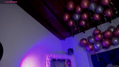 Taissa online show from 8, 11, 2025