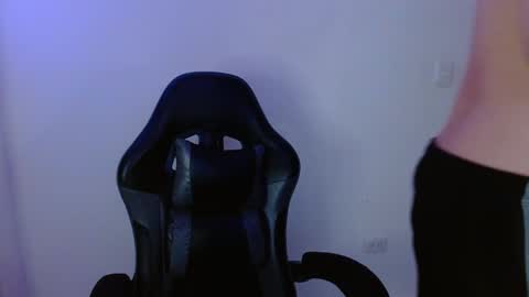 takeru___ online show from 8, 2, 2026