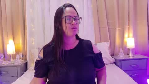 Snapshot of talianavega chatting on 10, 7, 2026 tali online show from 10, 7, 2026