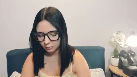 taliasensitive online show from 15, 2, 2026