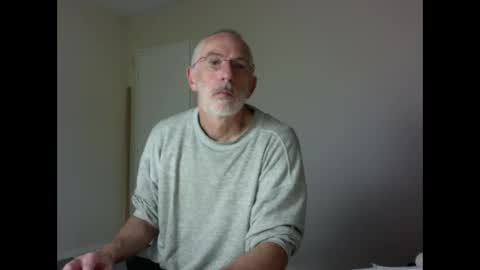 Snapshot of taliesin4321 chatting on 7, 10, 2025 Jack Pierrot online show from 7, 10, 2025