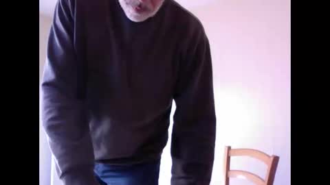 Snapshot of taliesin4321 chatting on 17, 10, 2025 Jack Pierrot online show from 17, 10, 2025