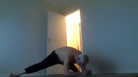 Jack Pierrot online show from 18, 2, 2026