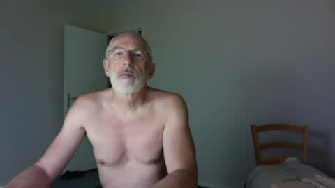 Snapshot of taliesin4321 chatting on 6, 7, 2026 Jack Pierrot online show from 6, 7, 2026