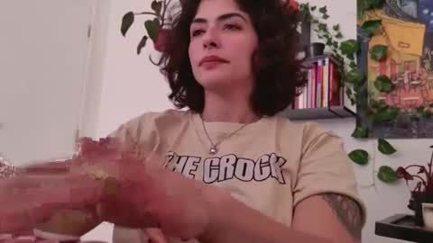 Tali Majid online show from 15, 12, 2025