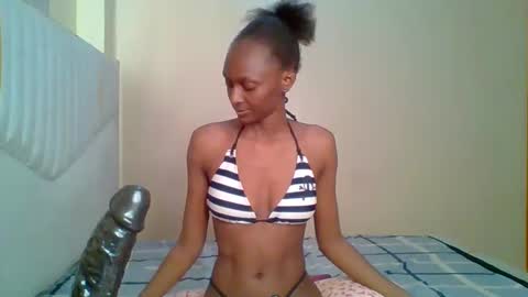 talisha smiles online show from 12, 4, 2026