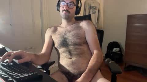 Snapshot of tallnhairydude chatting on 16, 11, 2025 Tallnhairy online show from 16, 11, 2025