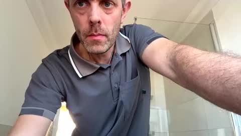 Tall Paul online show from 10, 3, 2026