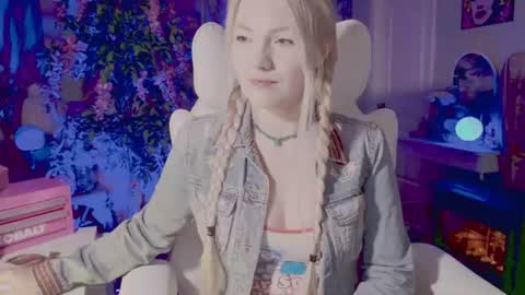 Snapshot of talulaa chatting on 4, 7, 2026 Talula - OF talulaa online show from 4, 7, 2026