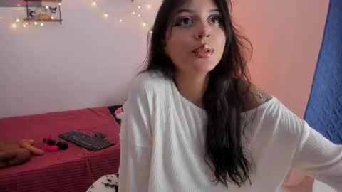 Snapshot of tamara_aluna_ chatting on 2, 6, 2026 Tamy online show from 2, 6, 2026