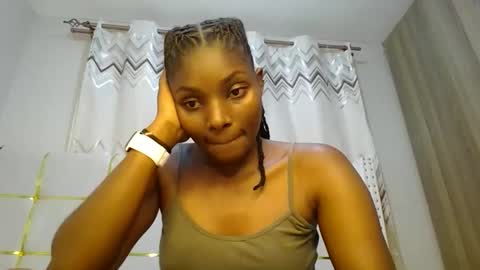 Snapshot of tamia538235 chatting on 12, 2, 2025 tamia online show from 12, 2, 2025