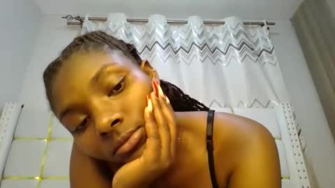 Snapshot of tamia538235 chatting on 19, 2, 2025 tamia online show from 19, 2, 2025